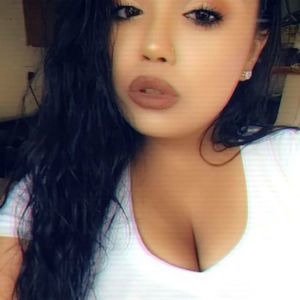 Meet your Posher, Angelina